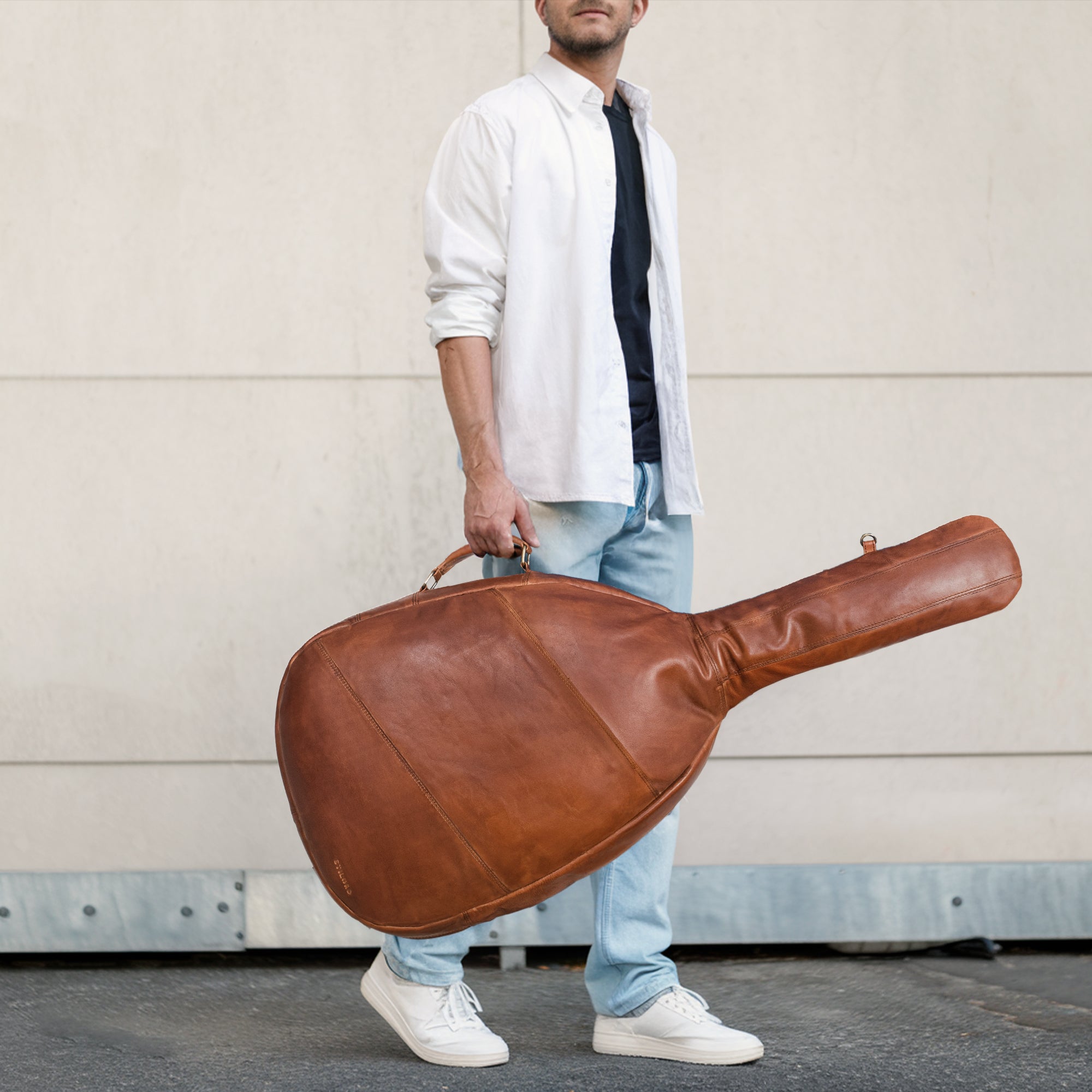 Gitarrentasche Leder cognac für 4/4 Gitarren